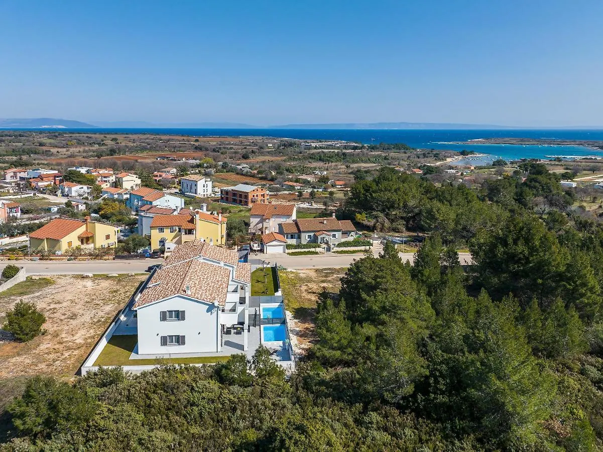 Villa Residence Oli B Liznjan 0*,  Croatia